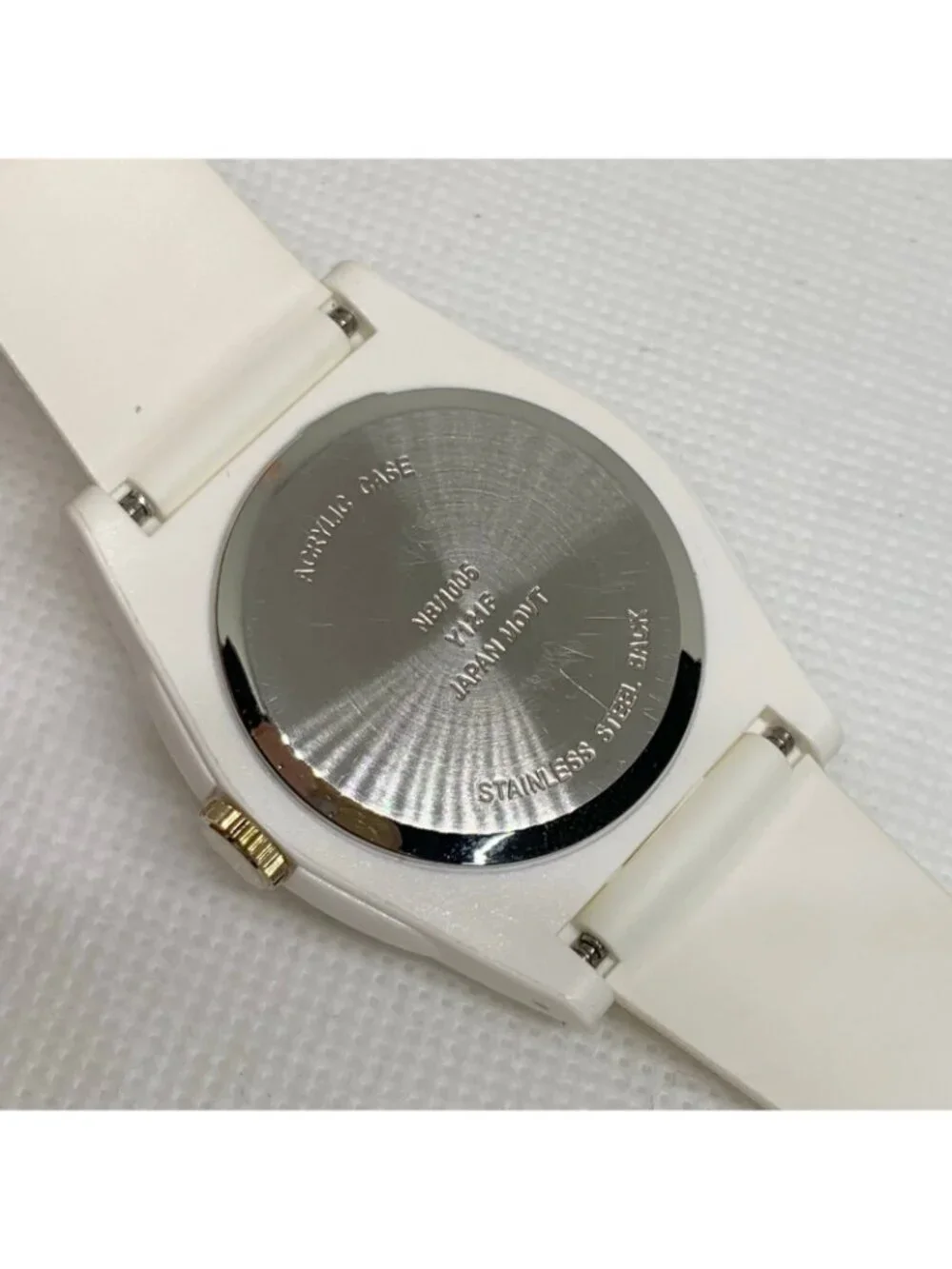 N/A women’s quartz